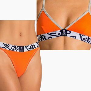 COPY - PSYCHO BUNNY SET- Bralette( Size S) & Matching Thong (Xs) Set.
